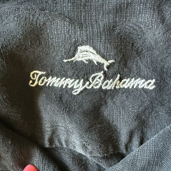 Tommy Bahama 100% Silk Short Sleeve Dress Shirt Vacation Beachy Resort XL - Picture 4 of 6